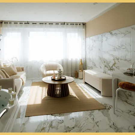 B Unique Jacuzzi I Cinema Daire *