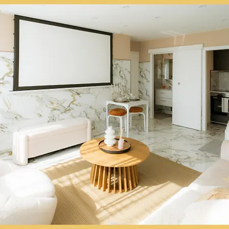 B Unique Jacuzzi I Cinema Daire Gaillard